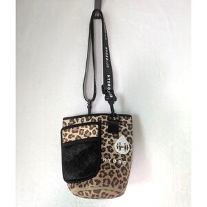 Hydrojug Pro Sleeve Leopard Travel Vacation  Workout Black Water Jug Holder